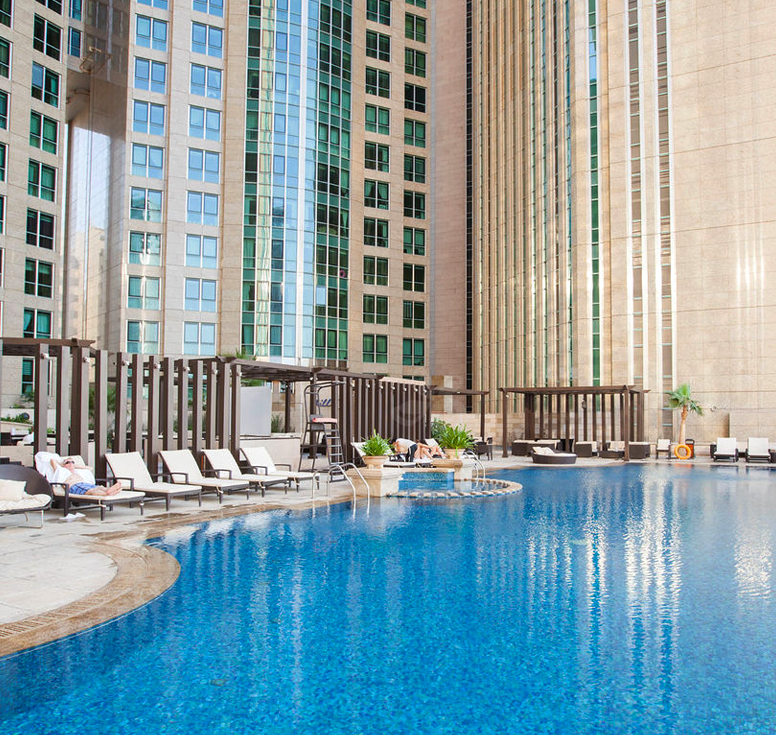 Sofitel Abu Dhabi - Pool