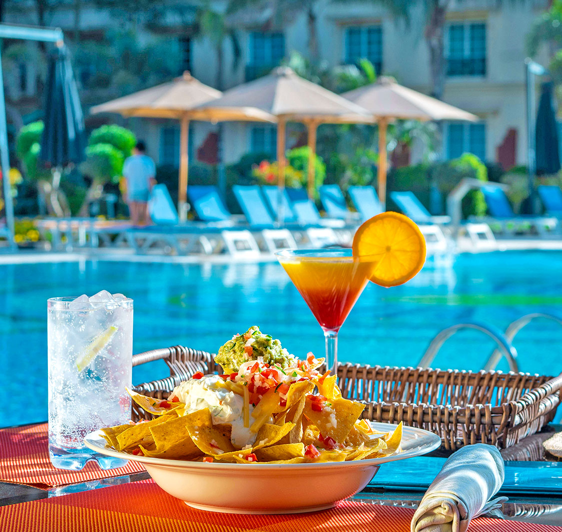 Sol Pool Bar & Lounge