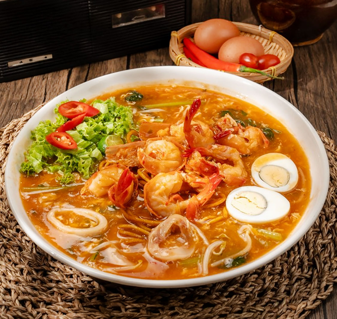 Space 80's Cafe Austin Perdana