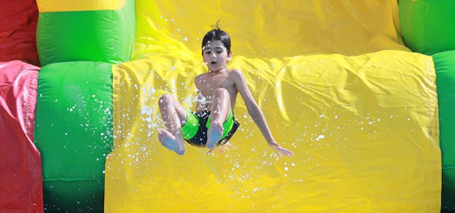 Splash N Party - Kite Beach