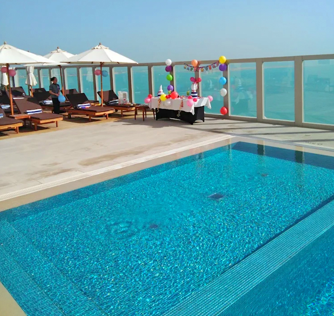 The Curve Hotel Pool