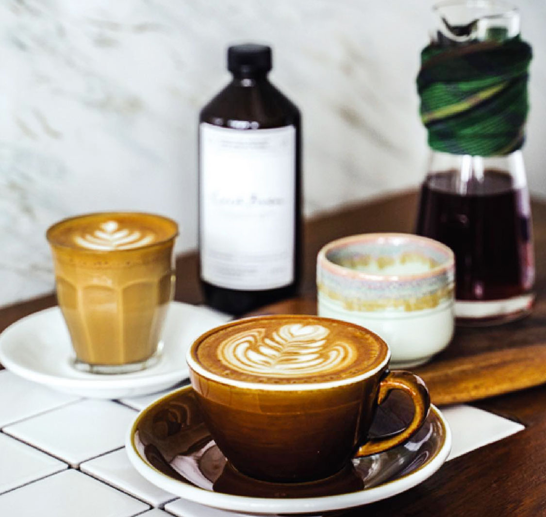 The Replacement - Lodge & Kitchen