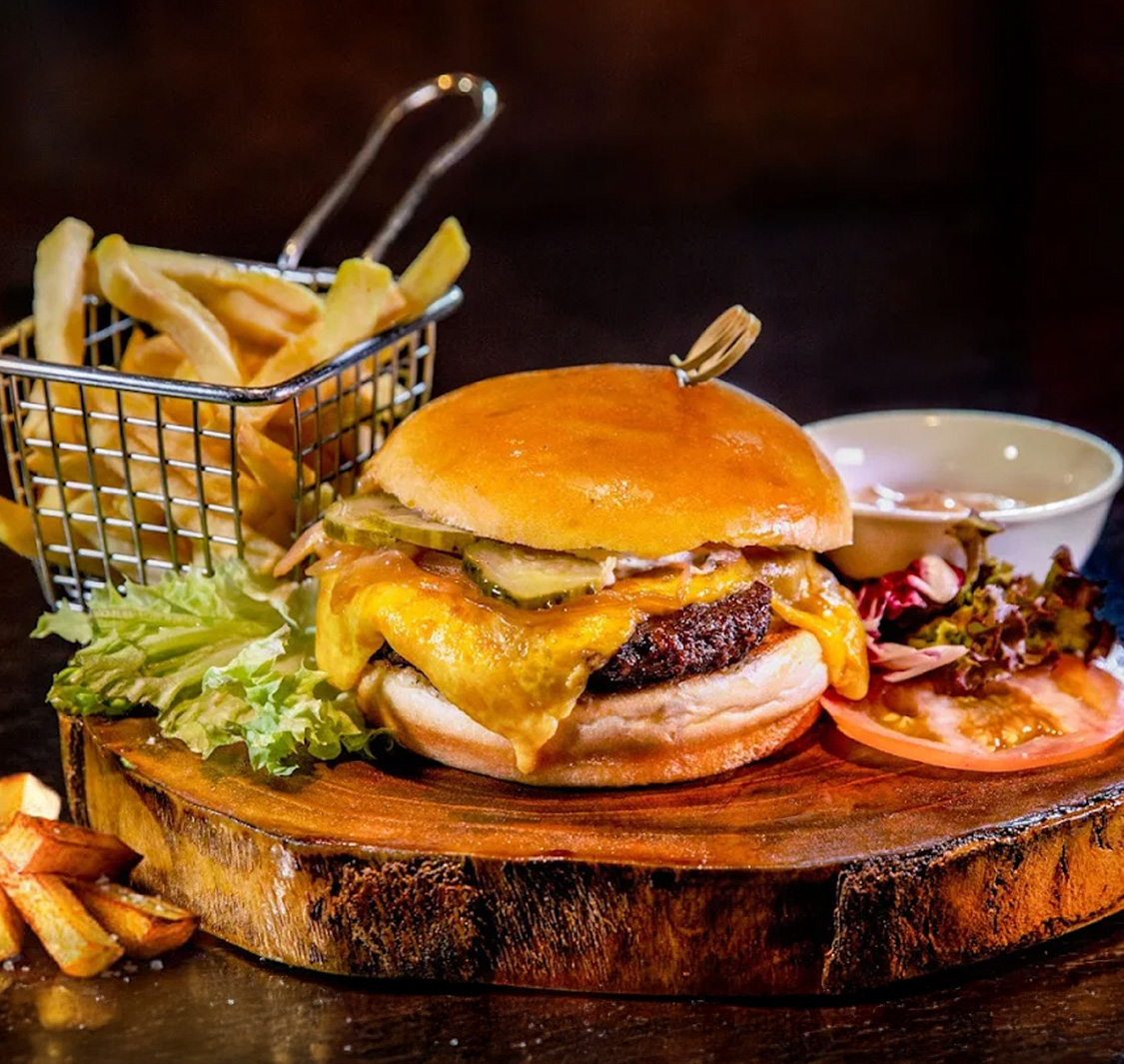 ذا روز أند كروان – دبي