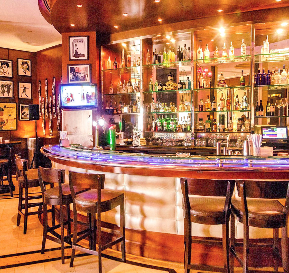 The White Lounge