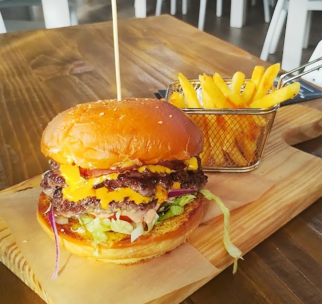 The Wing and Burger Bar