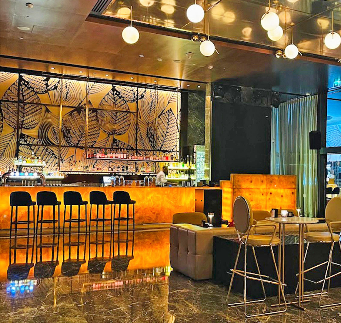 TWENTY THREE Bar