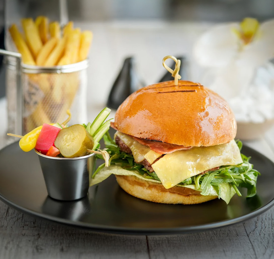 Urban Bar Deli