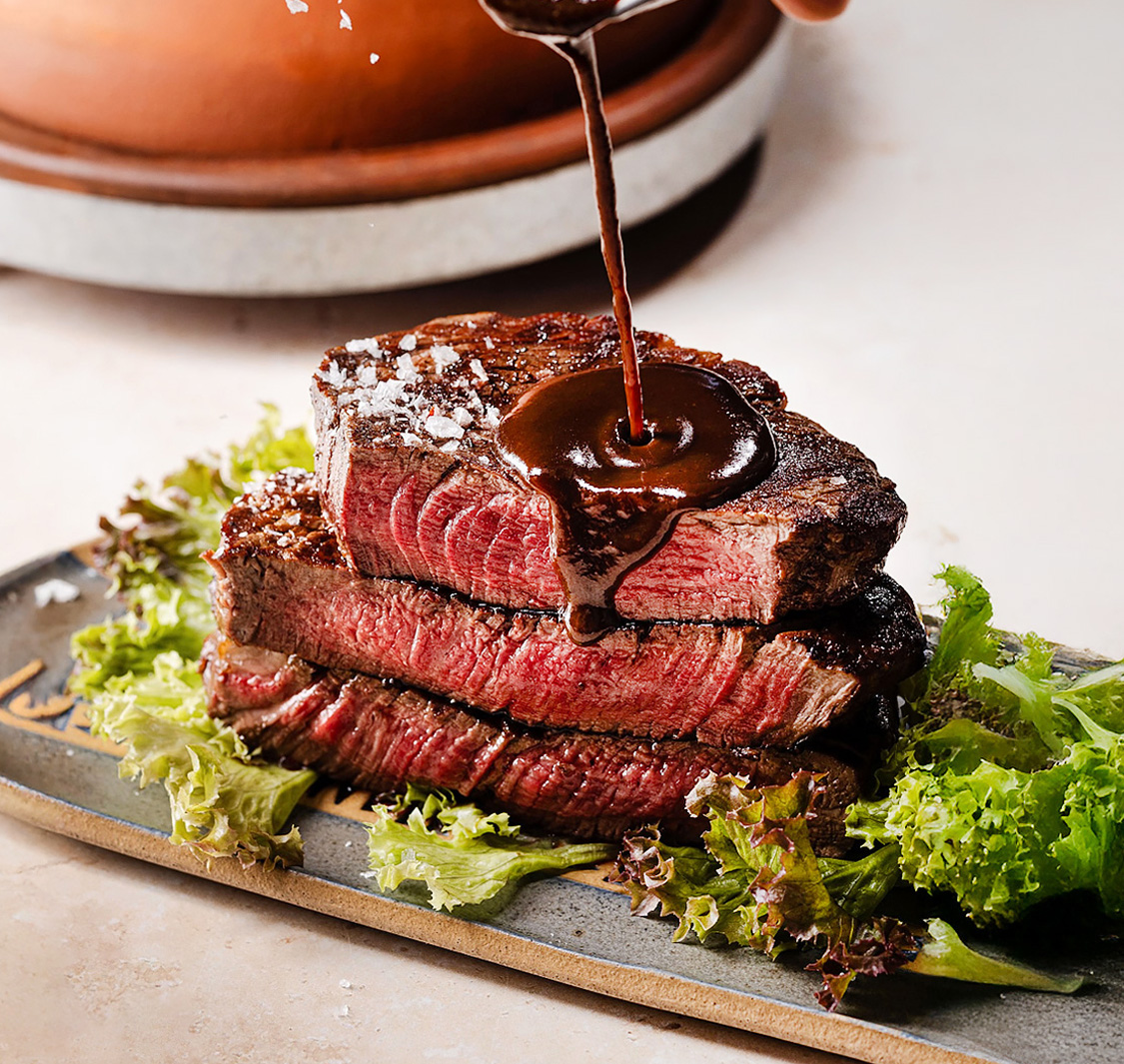 VAGA Restaurant & Bar Lounge