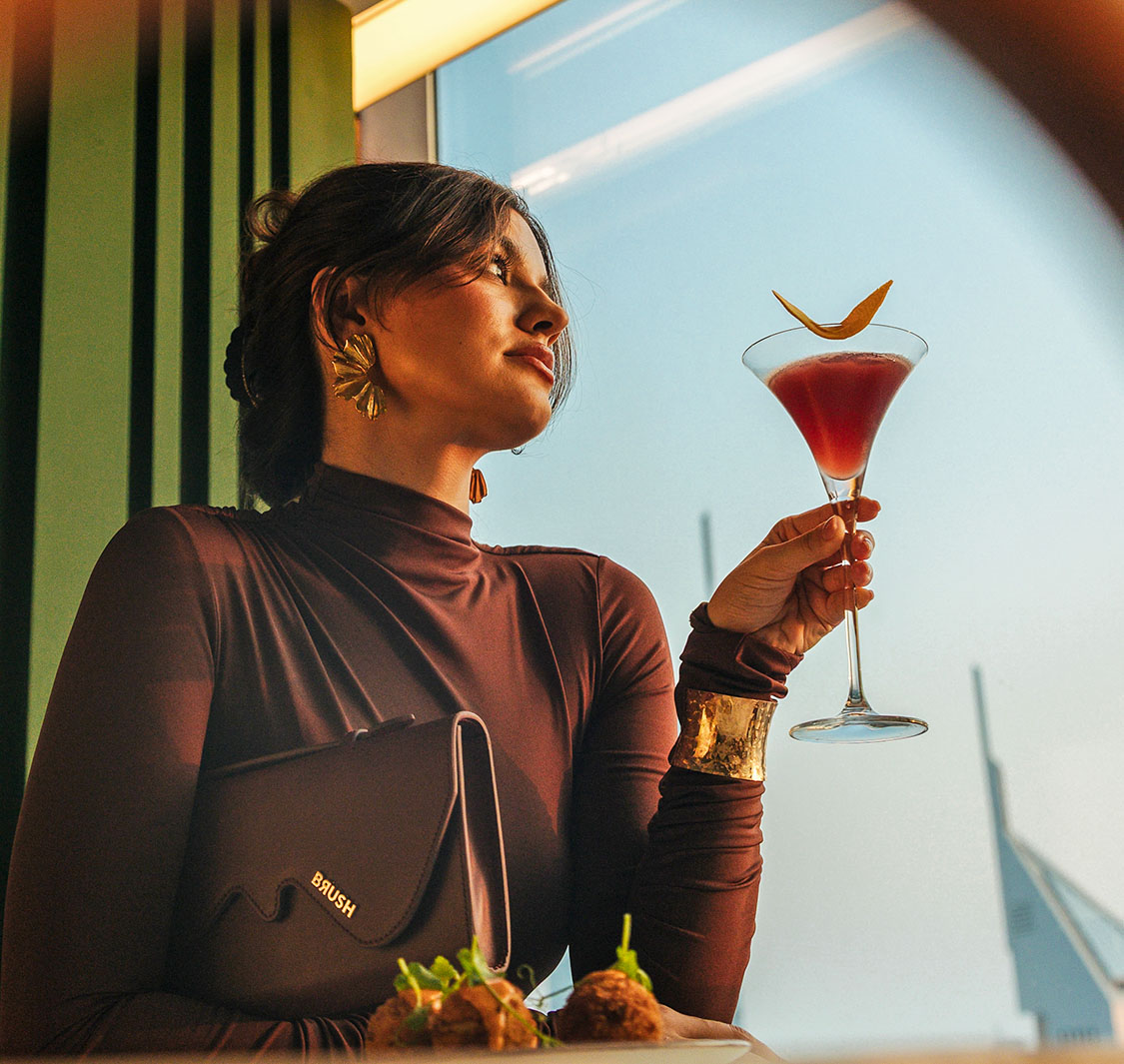 Windows Bar & Lounge