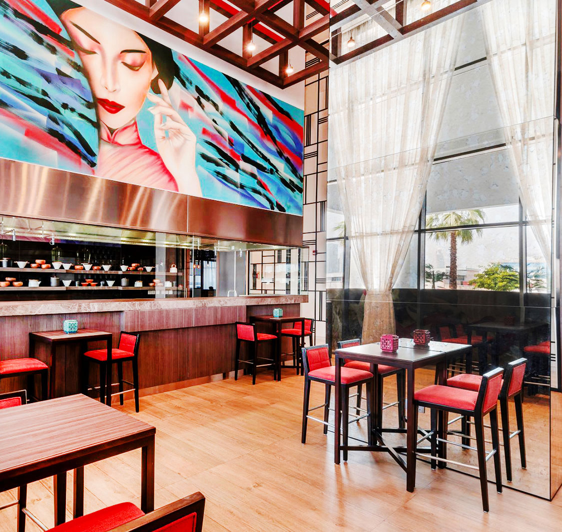 مطعم ووكس في فندق حياة بليس دبي جميرا