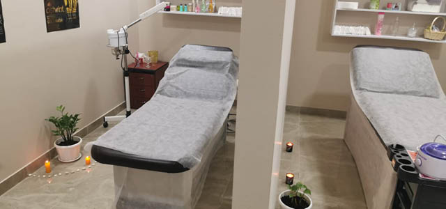 Z & Zee Beauty Lounge & Spa